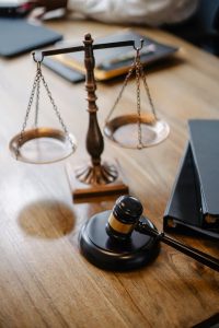 probate avoidance, image of courtroom objects